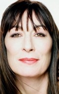 Full Anjelica Huston filmography who acted in the animated movie Pablo.