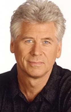 Full Barry Bostwick filmography who acted in the animated movie 101 Dalmatians II: Patch's London Adventure.