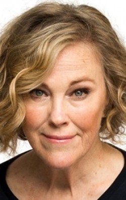 Full Catherine O'Hara filmography who acted in the animated movie Edwurd Fudwupper Fibbed Big.