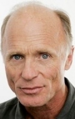 Full Ed Harris filmography who acted in the animated movie Planes: Fire and Rescue.