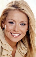 Full Kelly Ripa filmography who acted in the animated movie Fly Me to the Moon.