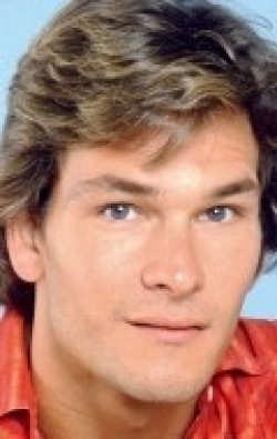 Full Patrick Swayze filmography who acted in the animated movie The Fox and the Hound 2.