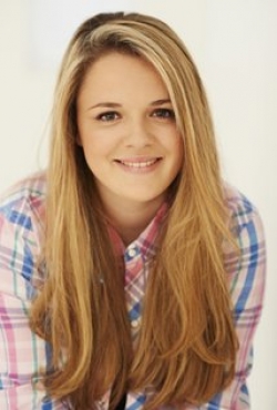 Full Phoebe Givron-Taylor filmography who acted in the animated movie The Gruffalo.