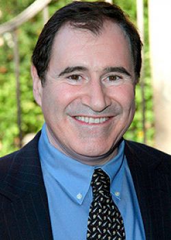Full Richard Kind filmography who acted in the animated movie Tom and Jerry: The Movie.