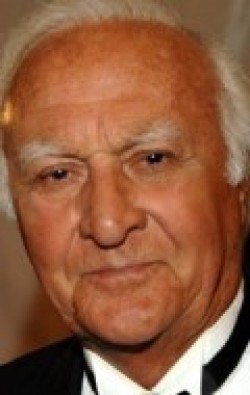 Full Robert Loggia filmography who acted in the animated movie Oliver & Company.